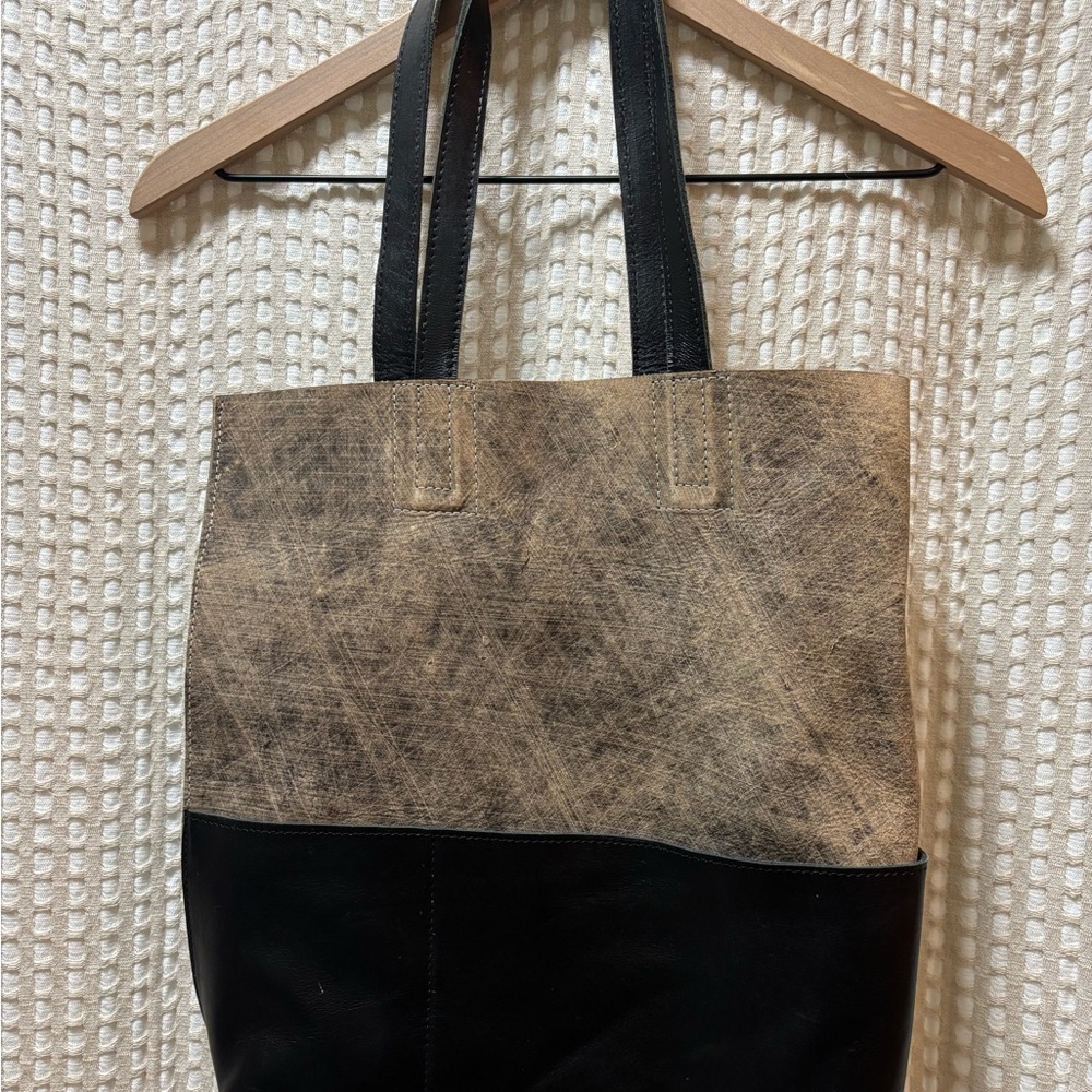 Elegant Black and Tan Tote Bag